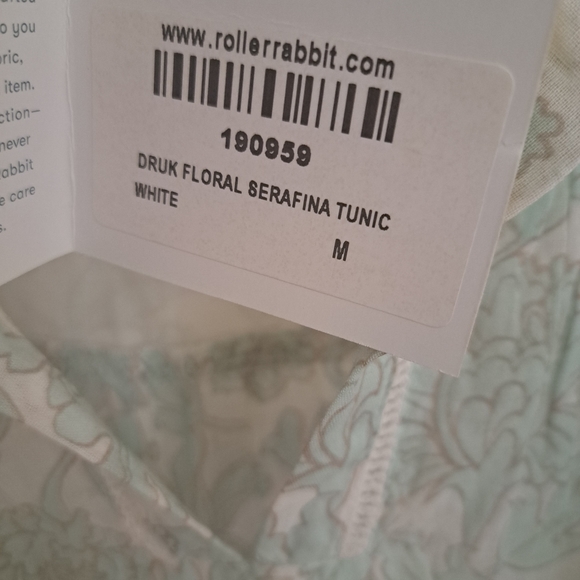 Roller Rabbit Serafena Floral Tunic Sz M NWT pale green Excellent - Picture 9 of 12